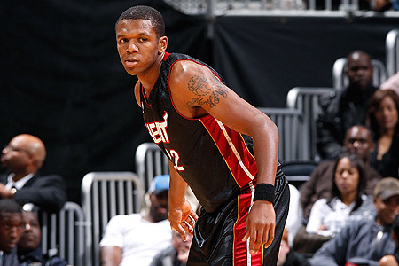 显得尤为重 显得尤为重